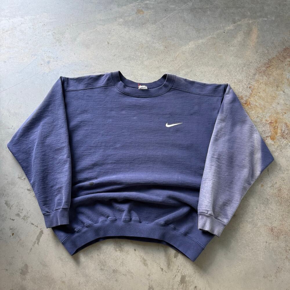Vintage 90’s Nike Faded Distressed Embroidered Swoosh Crewneck Sweatshirt Size L